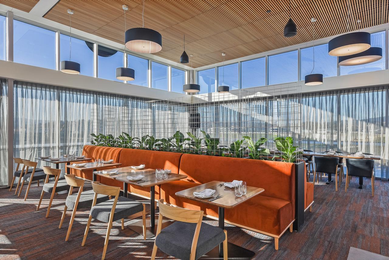 Peppers Silo Hotel Launceston Buitenkant foto The interior of the restaurant